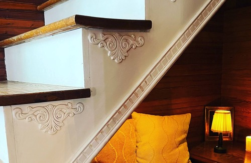 Stamford Casa | Gorgeous restored Carriage House in the Queen of the Catskills!