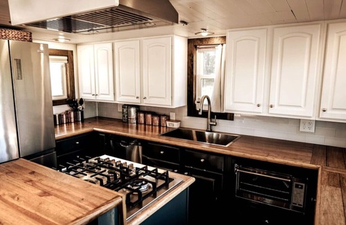 Burbank Apartamento | Gorgeous Tiny House, Peaceful Hills, Amazing Views