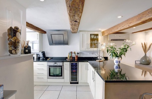 Valbonne Casa | Adosado magnífica en el centro de Valbonne con gran terraza y aire acondicionado!