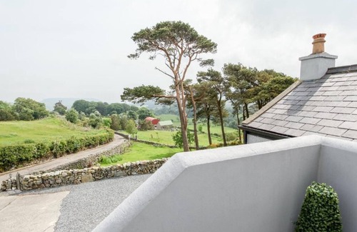 Newcastle Cabaña | Gorse Hill Farm Luxury 4 Star Self Catering Cottage, Newcastle, Mourne Mountains