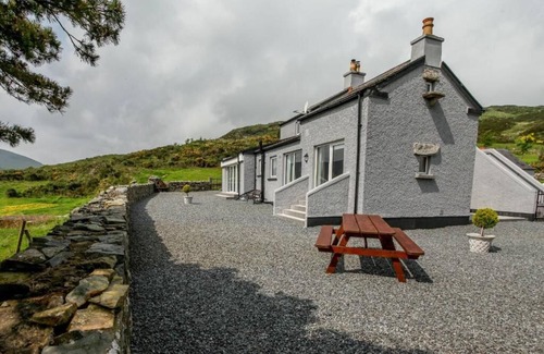 Newcastle Cabaña | Gorse Hill Farm Luxury 4 Star Self Catering Cottage, Newcastle, Mourne Mountains