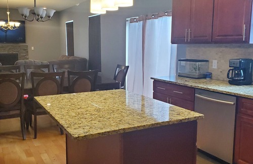 Goshen Casa | Goshen Farm House Legoland NY