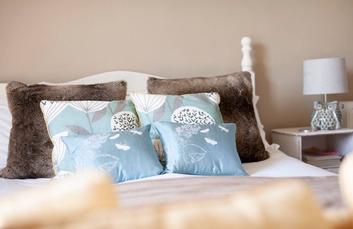 Westmarsh Cama Y Desayuno | Goss Hall Bed & Breakfast