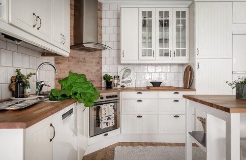 Molndal Casa | "GothenburgVilla" with hot tub and private garden close to city centre