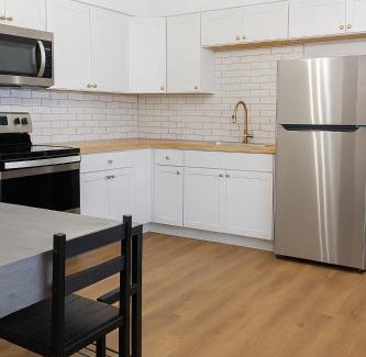 Clarksville Casa | Governors' Cozy Downtown Cottage
