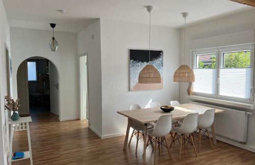 Freiimfelde - Kanenaer Weg Casa | Grüne Idylle nahe Hauptbahnhof & Hufeisensee mit Parkplatz & Terrasse