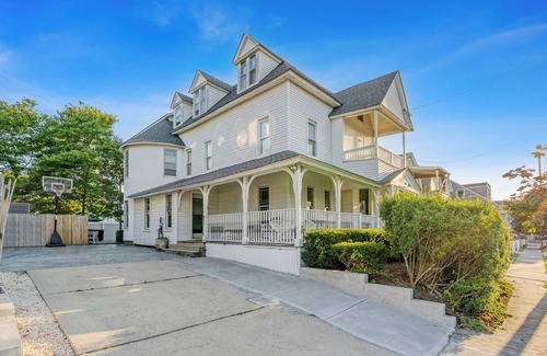 Bradley Beach Casa | Grace by the Sea (Whole House)