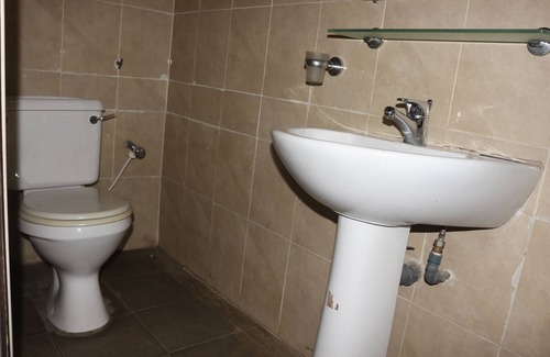 Eket Hotel | Grace Garden Apartments