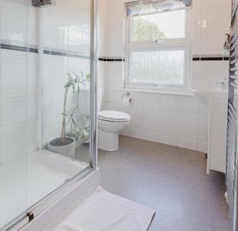 Tring Casa | Grace's Guesthouse Room 3