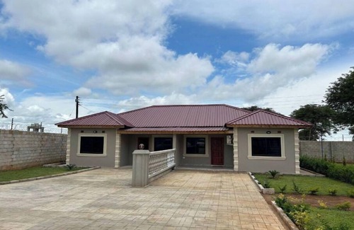 Lusaka Apartamento | Grace’s Cozy Place Unit A in Makeni, Lusaka