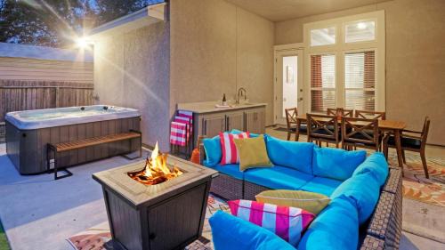 South Side Casa | Graford by AvantStay Hot Tub Firepit Mini Putt