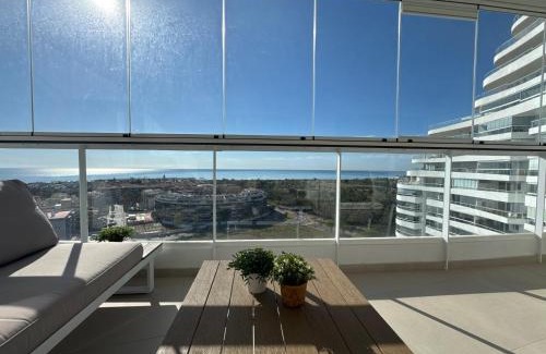 Canet de Berenguer Apartamento | Gran Canet Salva, moderno apartamento con terraza y vistas al mar