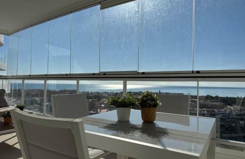 Canet de Berenguer Apartamento | Gran Canet Salva, moderno apartamento con terraza y vistas al mar