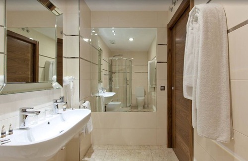 San Bernardo Hotel | Gran Hotel Corona Sol