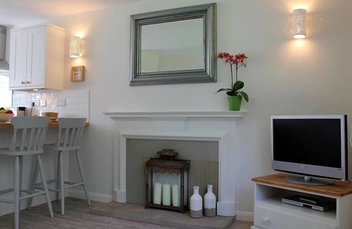 Frant Cabaña | CASA GRANARIA, con un jardín en Royal Tunbridge Wells, Ref 988999