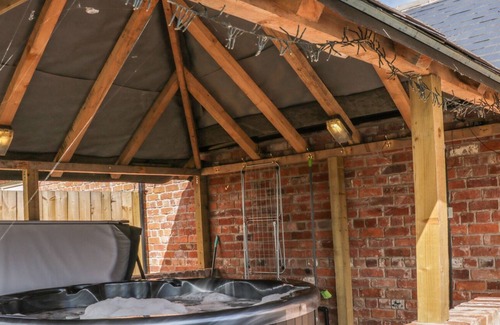 Stoney Stretton Casa | Granero Cottage, WESTBURY