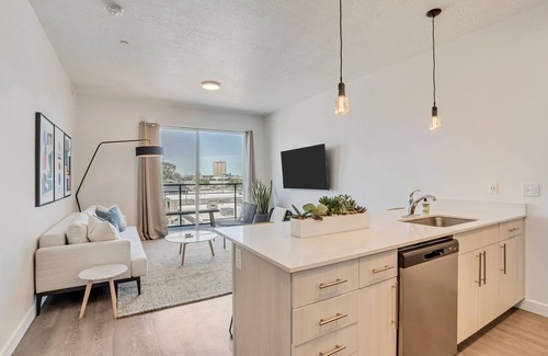 People's Freeway Apartamento | Granary de Luxe Downtown 1BR/1BA +CoWorking Space & Gym