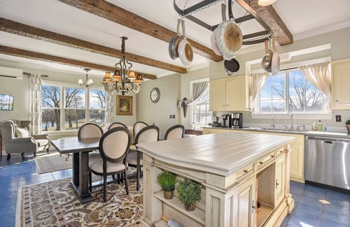 Middleburg Casa | Grand 9BR Provenance Manor Ideal for Gatherings