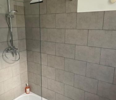 Forcalquier Apartamento | Grand appartement 3 chambres climatisé