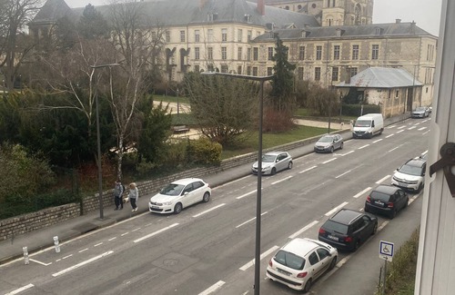 Saint-Remi Apartamento | Grand Appartement Centre Ville de Reims Pour 6 Personnes