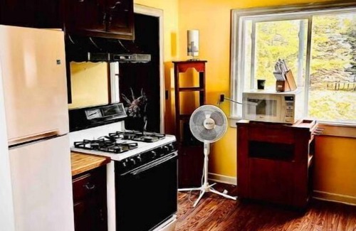 Gulliver Casa | Grand B&B & Hunter’s Lodge. Spacious & Pet-friendly.