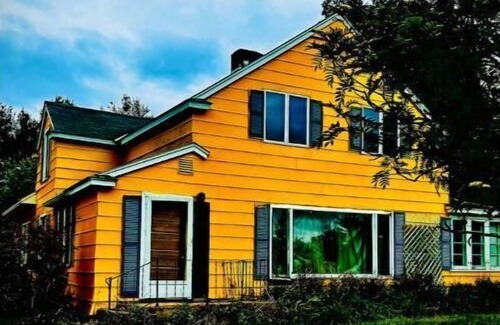 Gulliver Casa | Grand B&B & Hunter’s Lodge. Spacious & Pet-friendly.