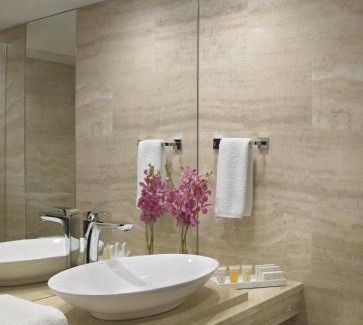 Surfside Hotel | Grand Beach Hotel Surfside West