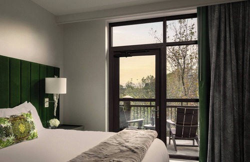 Greenville Downtown Hotel | Grand Bohemian Lodge Greenville, Autograph Collection