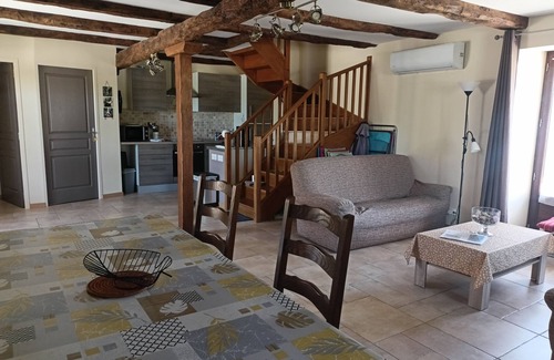 Cremps Casa | Cabaña climatizada para 6 personas con piscina y piscina infantil.