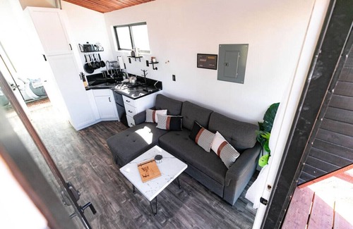 Valle Casa | Grand Canyon Stargazing Off-Grid Tiny Home