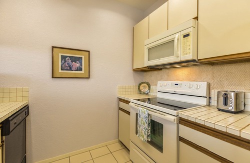 Wailea Condominio | Grand Champions 68! Enjoy stunning golf and ocean views from this inviting condo