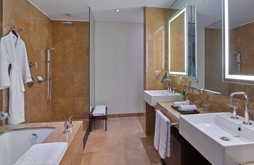 Centro Financiero de San Isidro Hotel | Grand Deluxe King at The Westin Lima Hotel & Convention Center! Indoor Pool