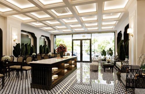 Nguyen Thai Binh Hotel | Grand Dilly Inn Saigon Hotel - Ben Thanh Market