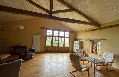 Andouque Casa | Grand gîte pour 18 personnes dans la campagne tarnaise