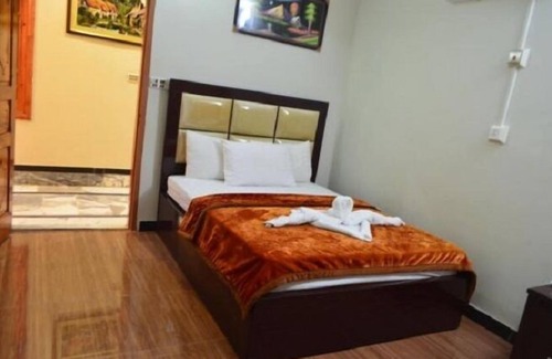 Mingora Hotel | Grand Holidays Hotel
