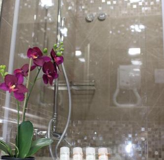 Blloku Hotel | Grand Hotel & Spa Tirana