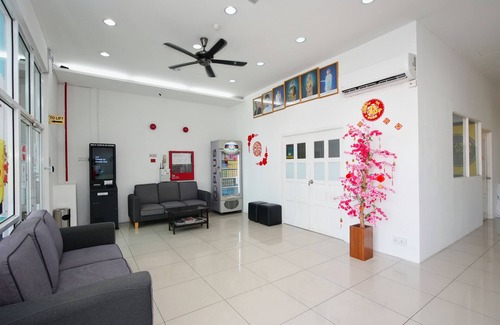 Downtown George Town Hotel | Grand Inn