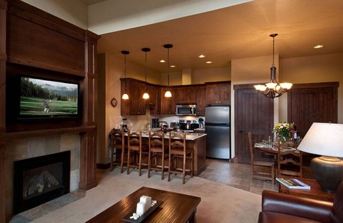 Peak 8 Complejo | Grand Lodge Peak 7-Luxury stay!Hiking, mtn biking,gondola to town,pool & hot tub