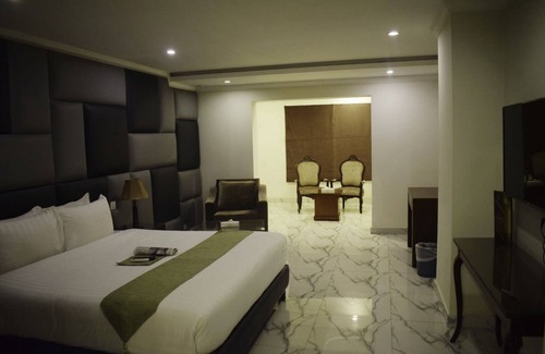 Lahore Hotel | Grand Millennium Hotel Lahore