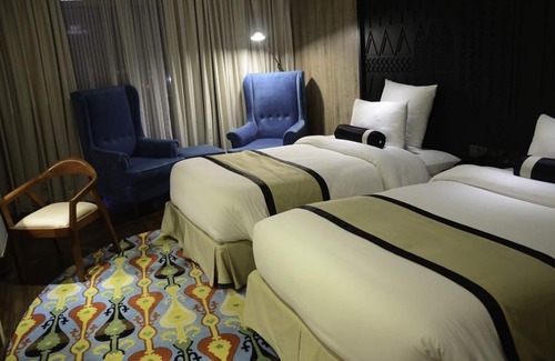 Garden Town Hotel | Grand Palm Hotel