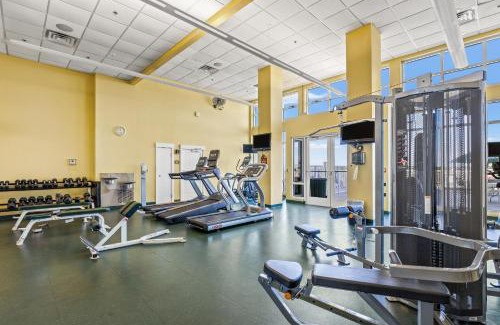 Panama City Beach Apartamento | Grand Panama Beach Resort - Pet Friendly Condos by Panhandle Getaways