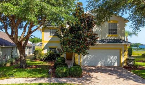 West Haven Casa | Grand Panoramic 5BR Pool Home near Disney Parks