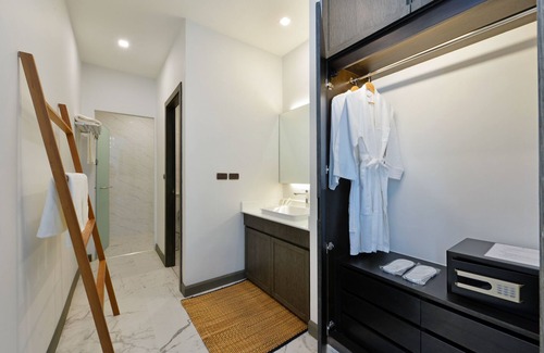 Bang Nam Prieo Hotel | Grand Sappaya Hotel