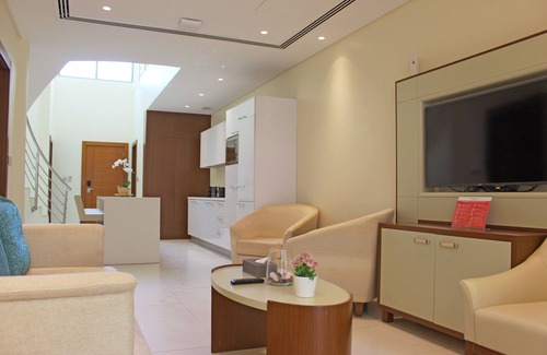 Manama Hotel | Grand Swiss-Belhotel Waterfront Seef
