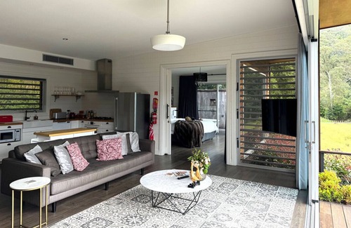 Barrengarry Villa | Grand View Luxury Villa