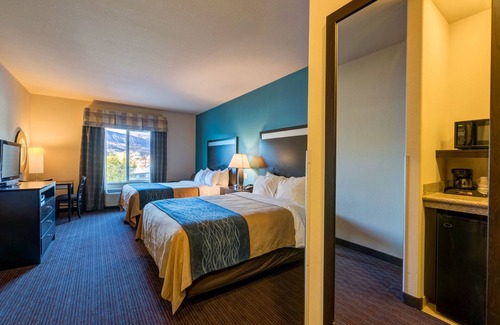 Parachute Hotel | Grand Vista Hotel Parachute