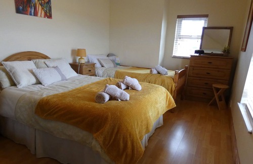 Dundalk Casa | Granda's House - A Home from Home near Carlingford