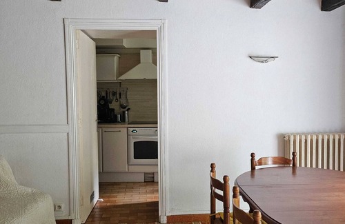 Savignac-les-Eglises Casa | Grande Maison de Village Avec Jardin, BBQ et Piscine au Coeur du Périgord Blanc