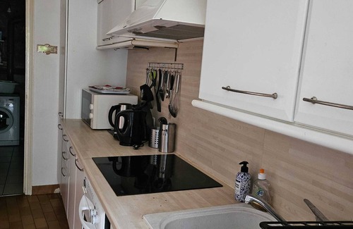 Savignac-les-Eglises Casa | Grande Maison de Village Avec Jardin, BBQ et Piscine au Coeur du Périgord Blanc