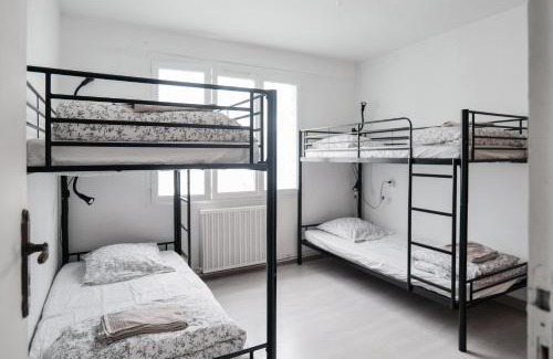 Deux Croix-Banchais Casa | Grande maison façon "Auberge" quartier des Deux Croix, Angers - 16 personnes